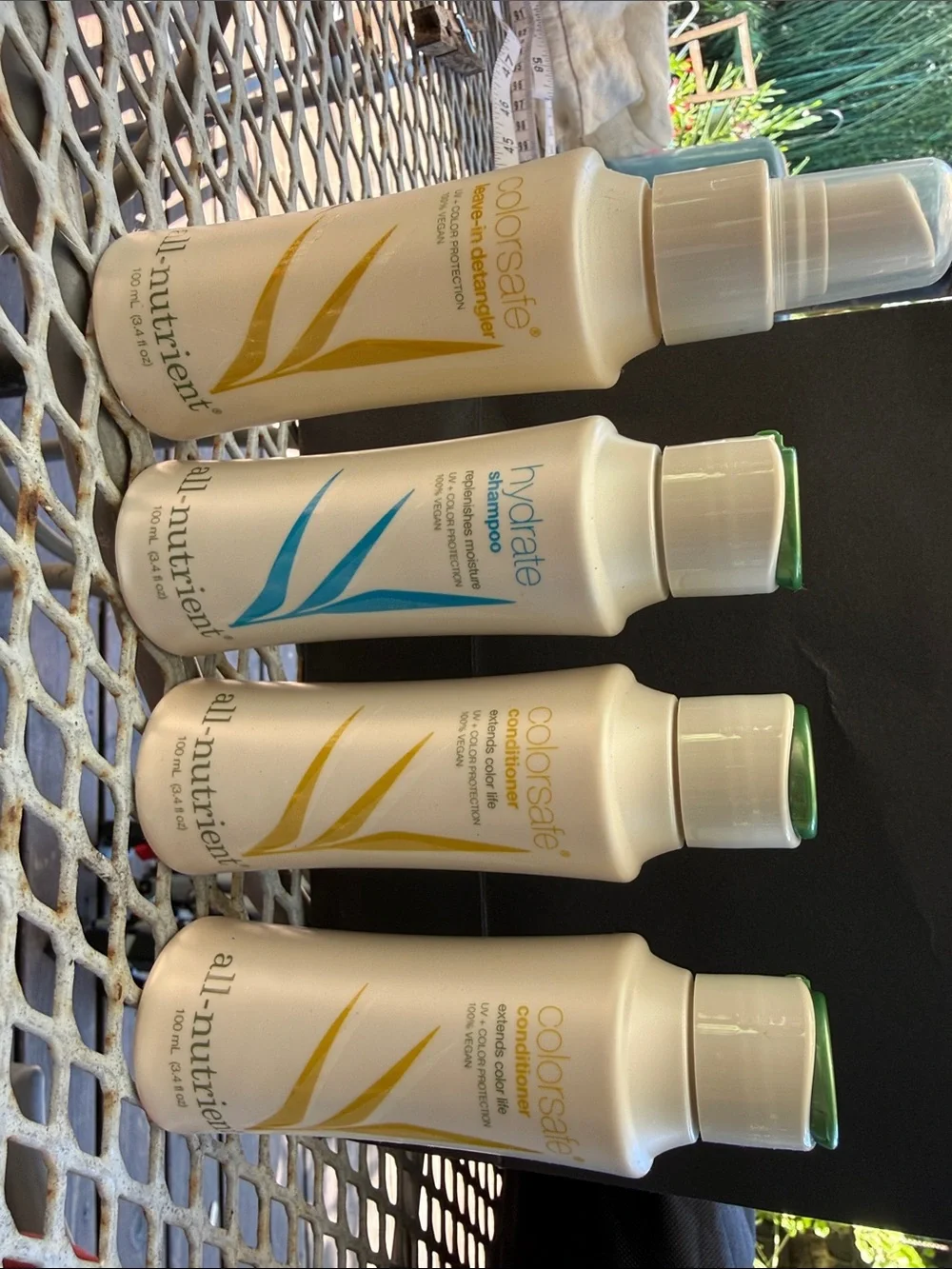 Hydrate Shampoo - White / Blue